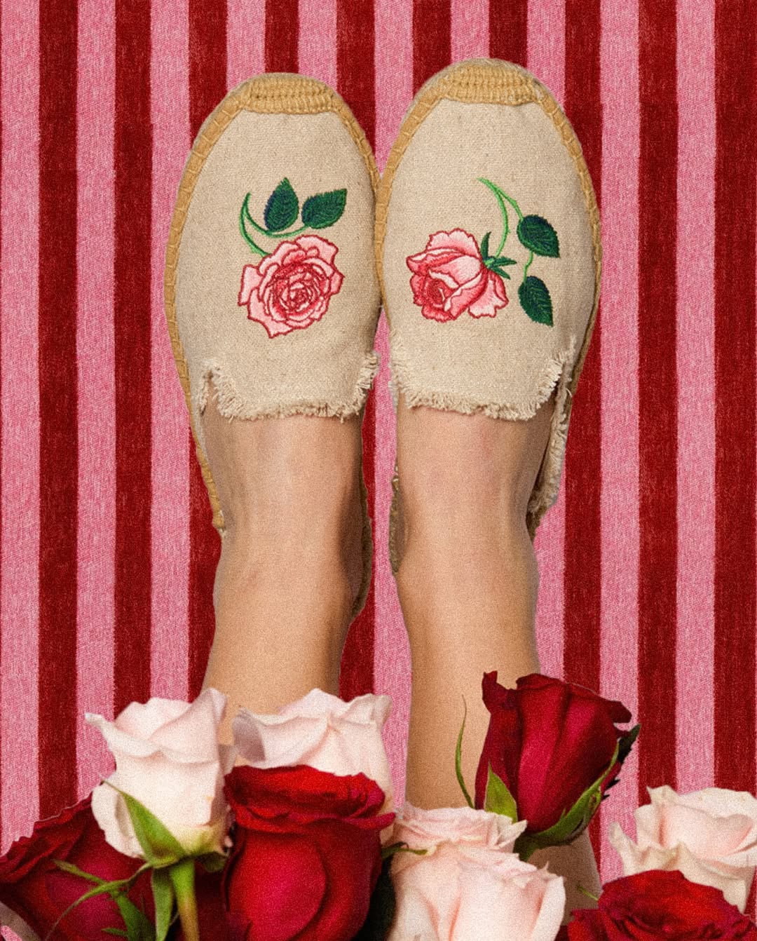 Women's Smoking Mule Espadrille | Embroidery | Wild Roses - Natural Undyed - Women's Espadrilles - Vogue Roses - Natural Undyed - Soludos - 