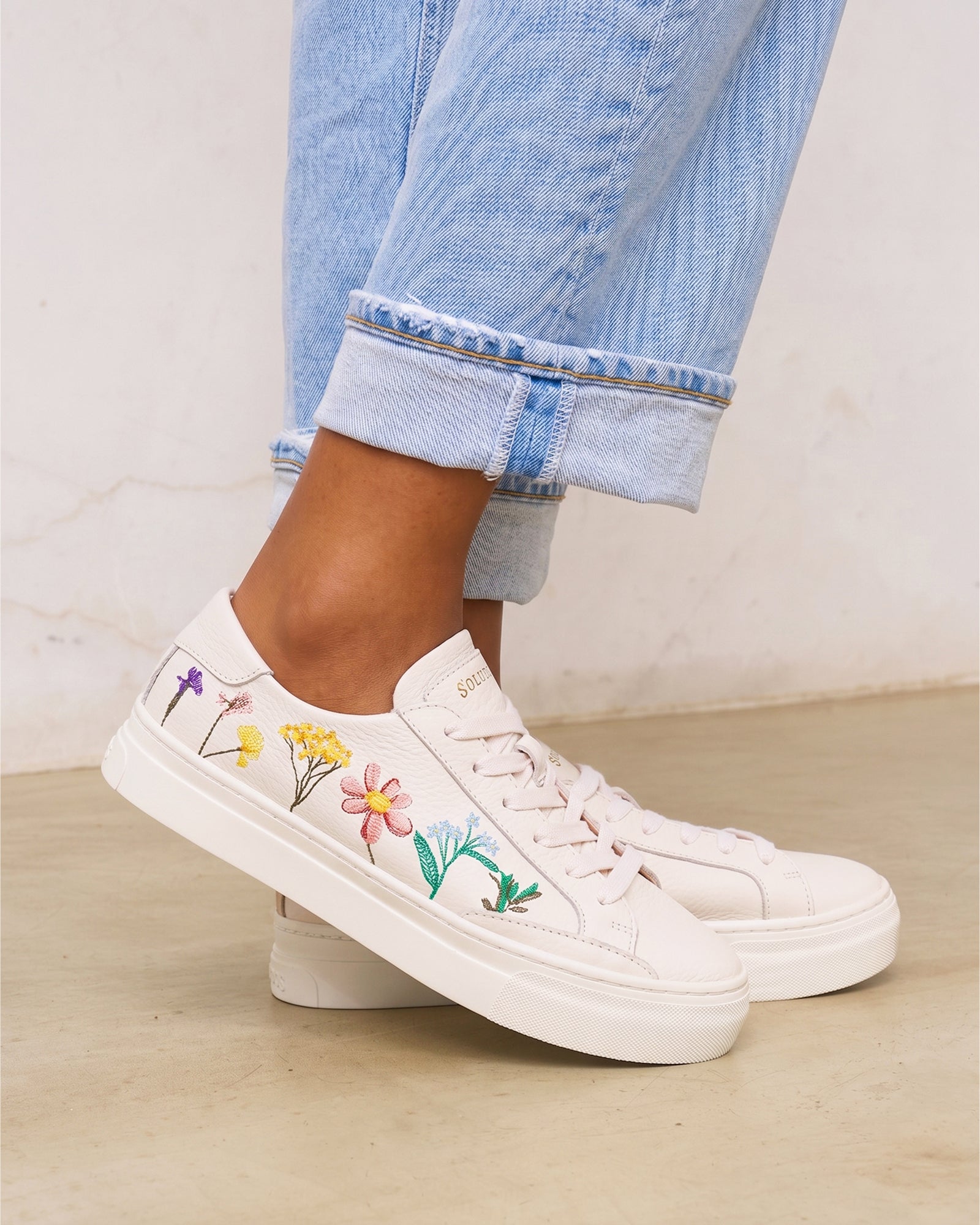 Women's Ibiza Platform Sneaker | Embroidery | Pressed Florals - Oasis White - Womens Espadrilles - Pressed Florals - Oasis White - Soludos - 