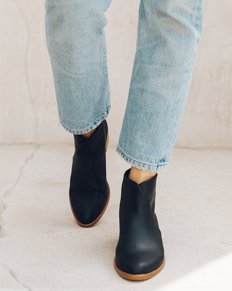 The Venetian Bootie - Leather - Black - Women's - Women's Booties - Black - Soludos -